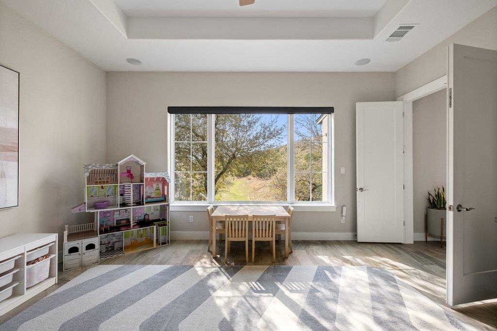 311 Bowcross Pt, Austin, TX 78738