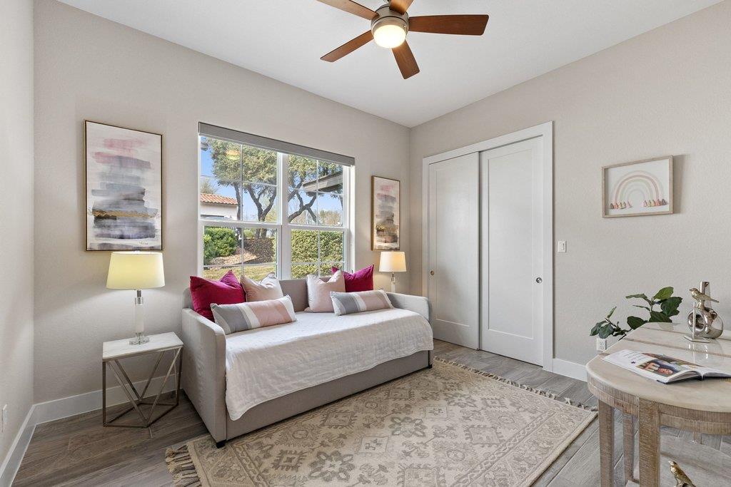 311 Bowcross Pt, Austin, TX 78738