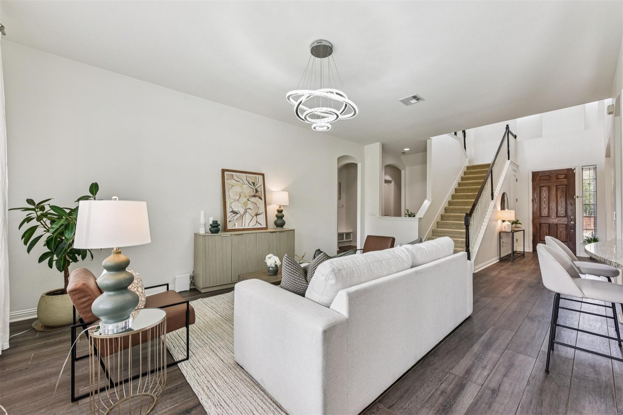 15701 Jeffs Ln, Austin, TX 78717