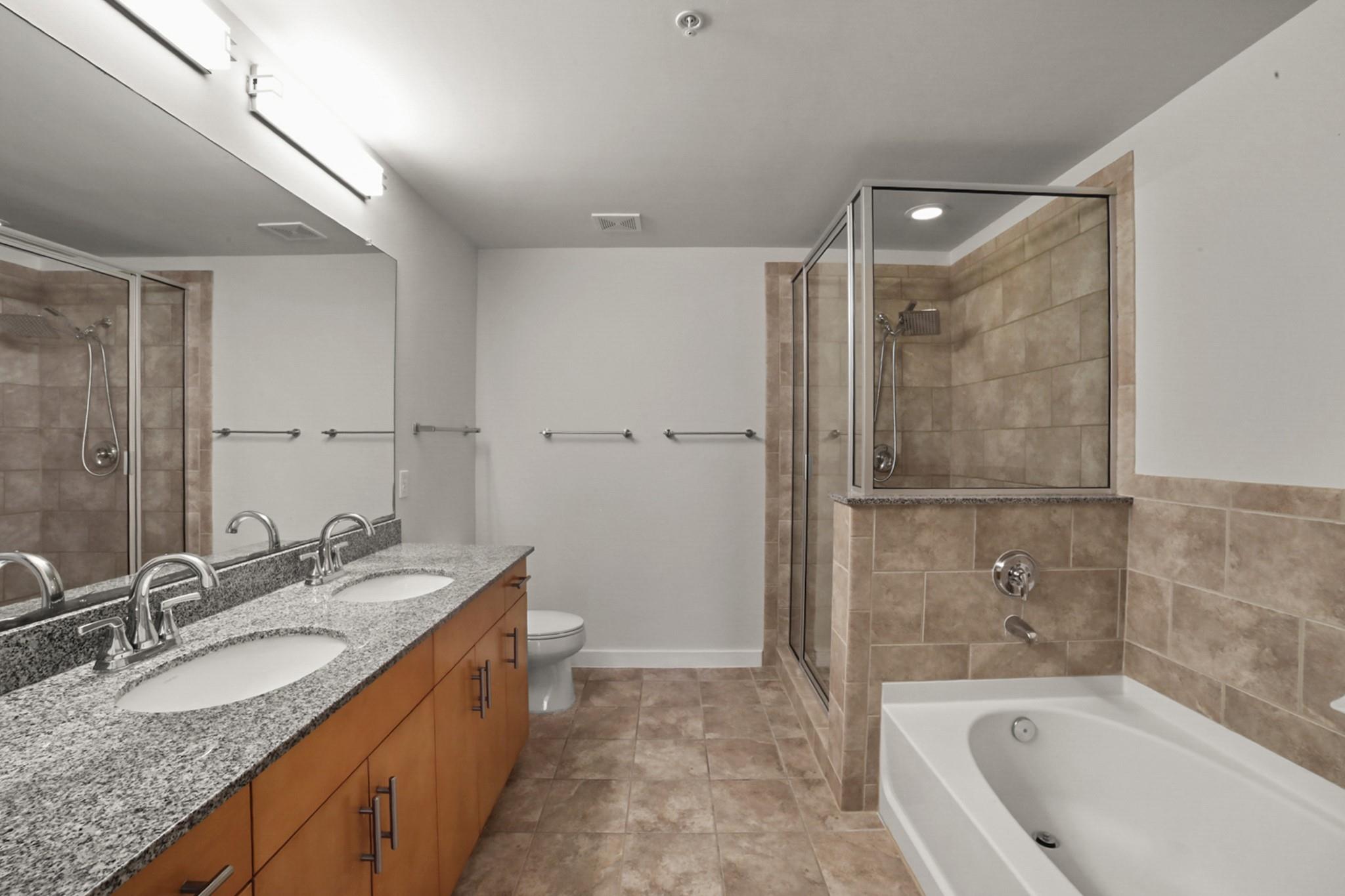 360 Nueces St # 1805, Austin, TX 78701