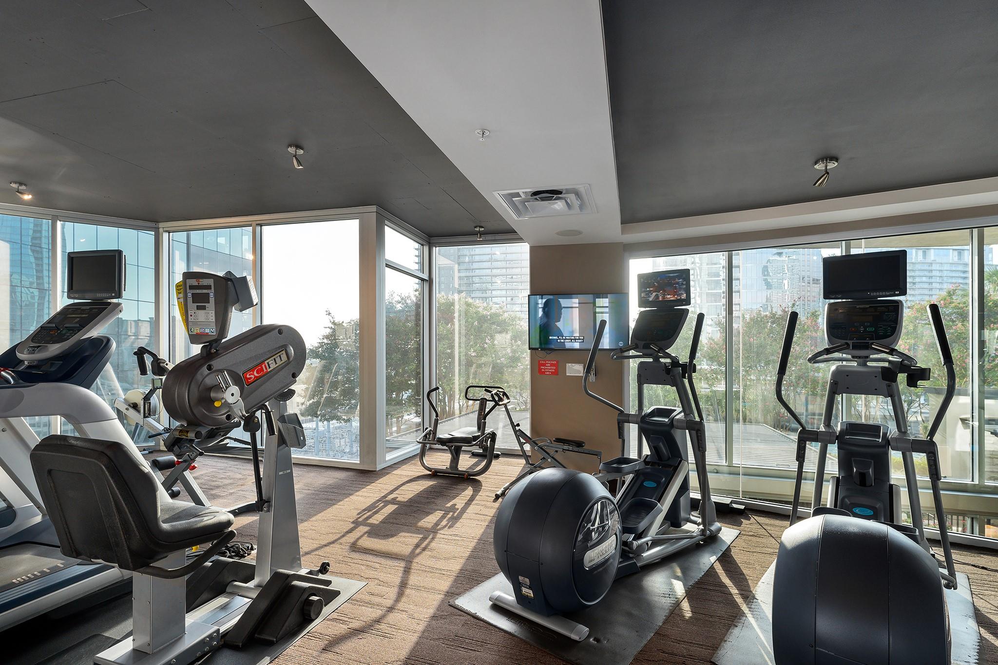 360 Nueces St # 1805, Austin, TX 78701