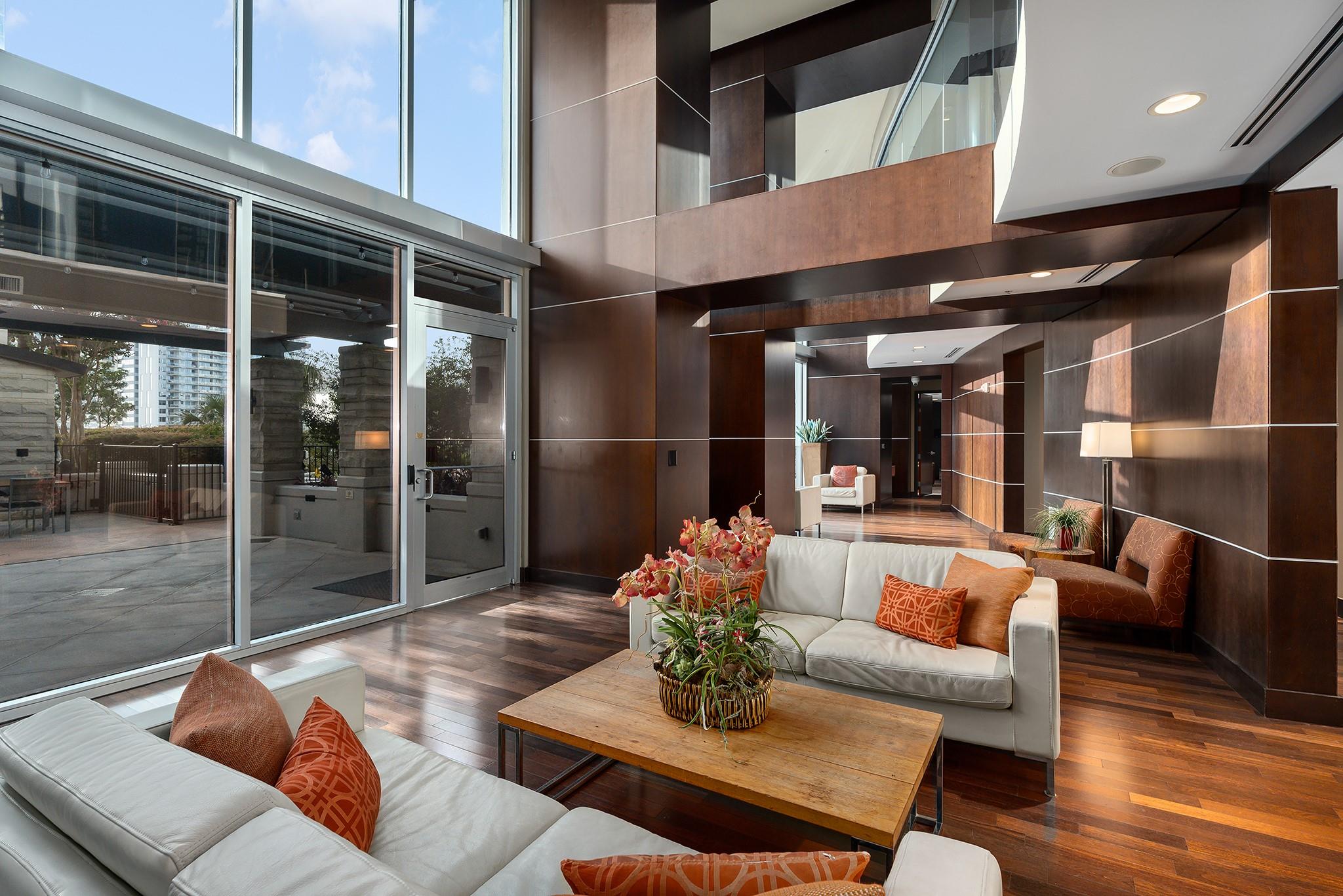 360 Nueces St # 1805, Austin, TX 78701