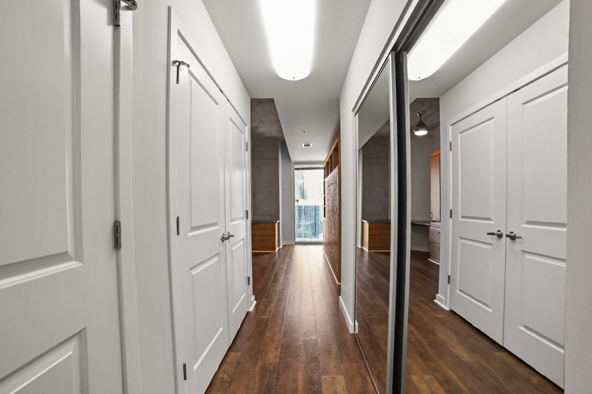 360 Nueces St # 1805, Austin, TX 78701