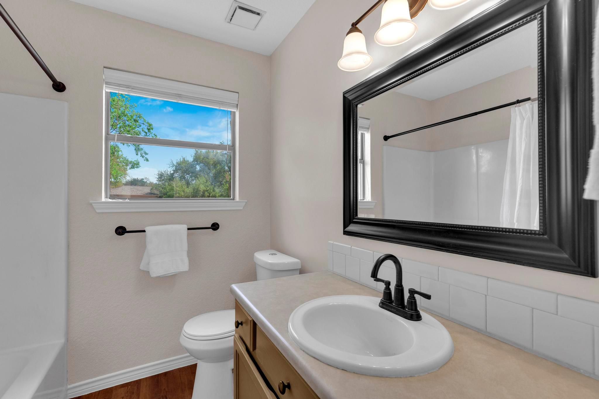 7902 Bar K Ranch Rd, Lago Vista, TX 78645