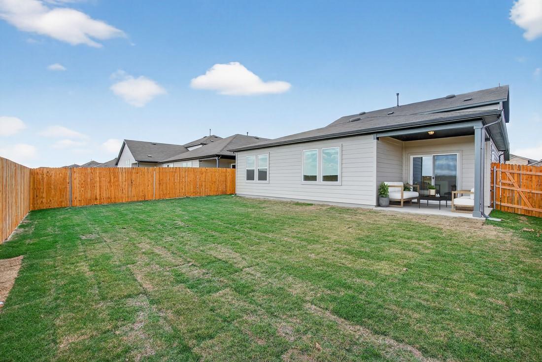 14101 Axel Johanson Dr, Del Valle, TX 78617