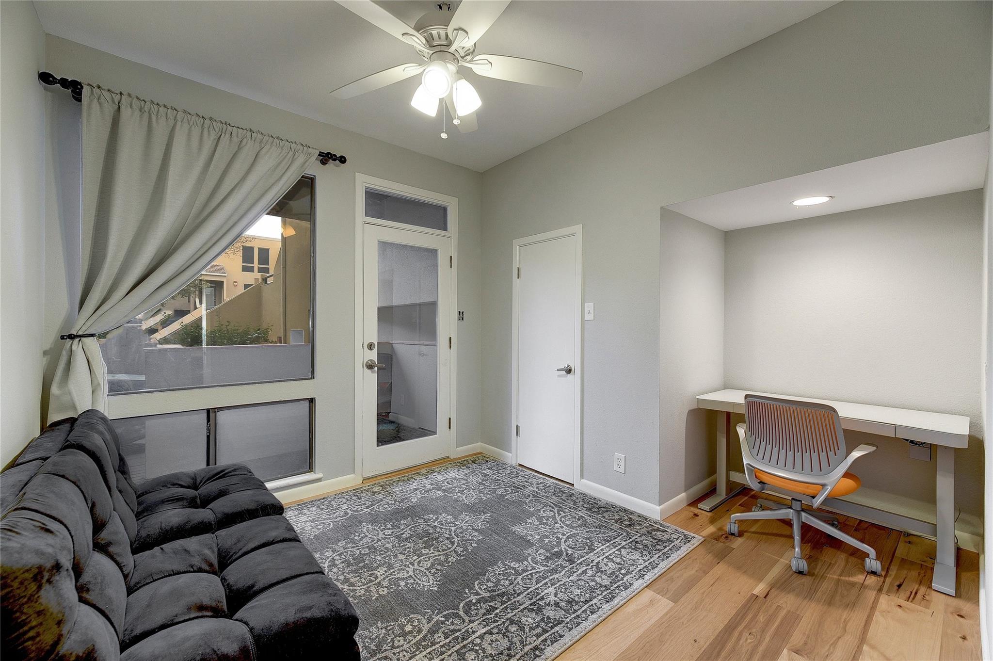 1735 Spyglass Dr # 117, Austin, TX 78746