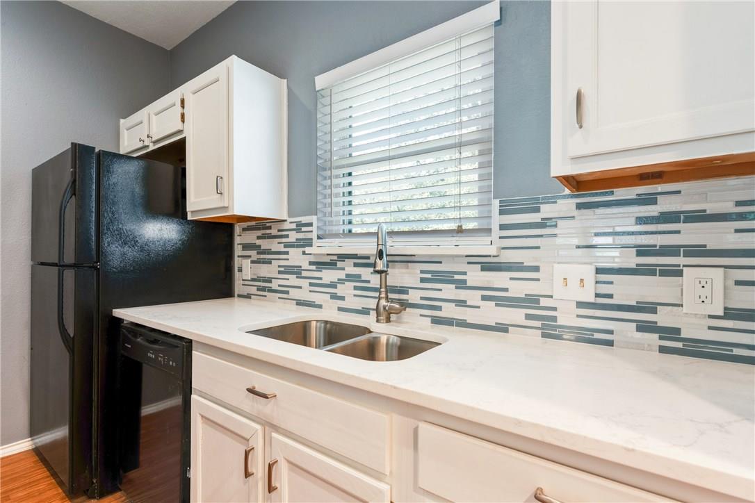 802 S 1st St # 219, Austin, TX 78704