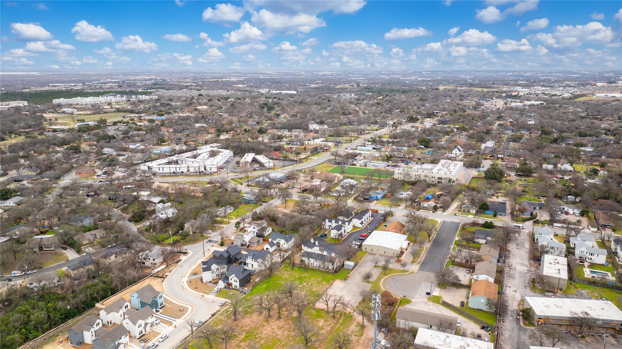 2706 Wheless Ln # Bldg 1, Austin, TX 78723