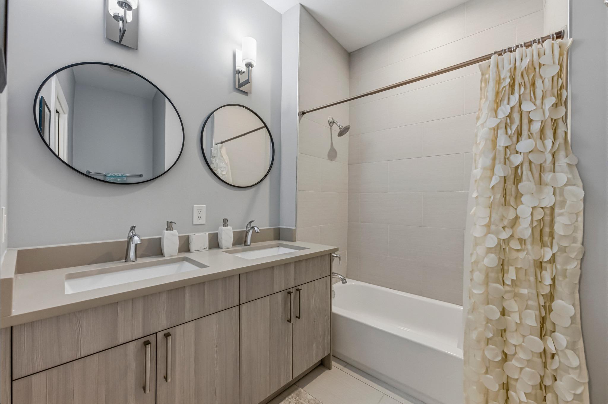 1405 Camelot Cir # A, Austin, TX 78745