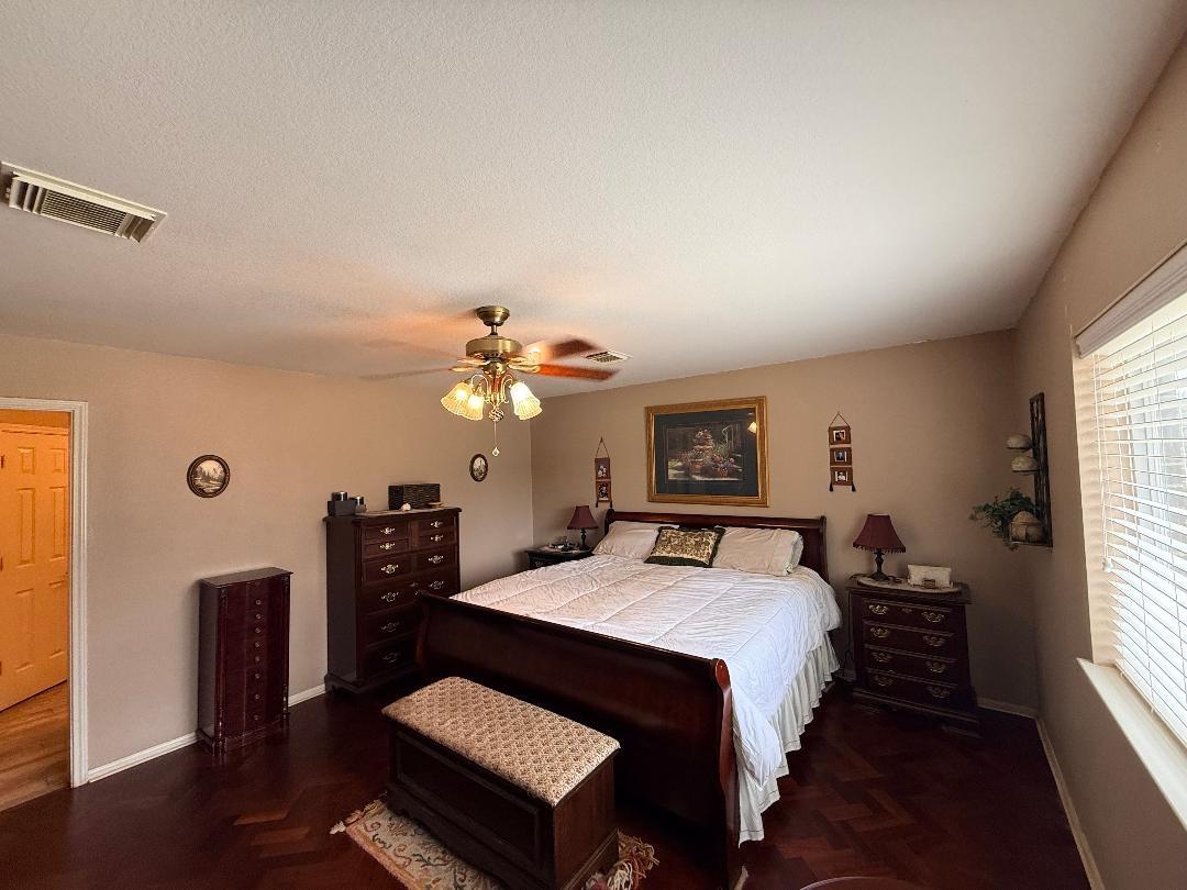 2628 County Road 316, Lexington, TX 78947