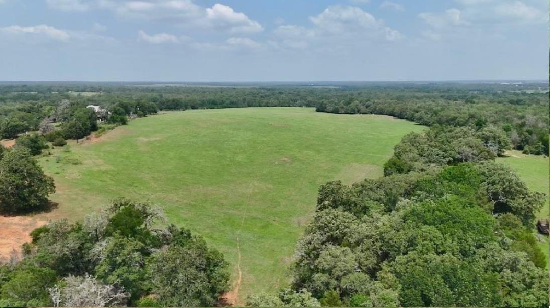 2628 County Road 316, Lexington, TX 78947