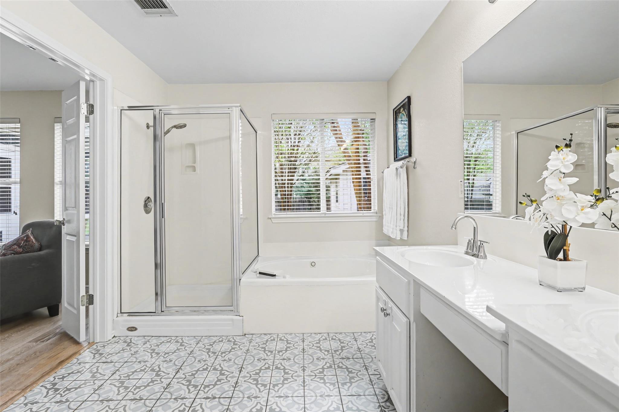 16919 Mouse Trap Dr, Round Rock, TX 78681