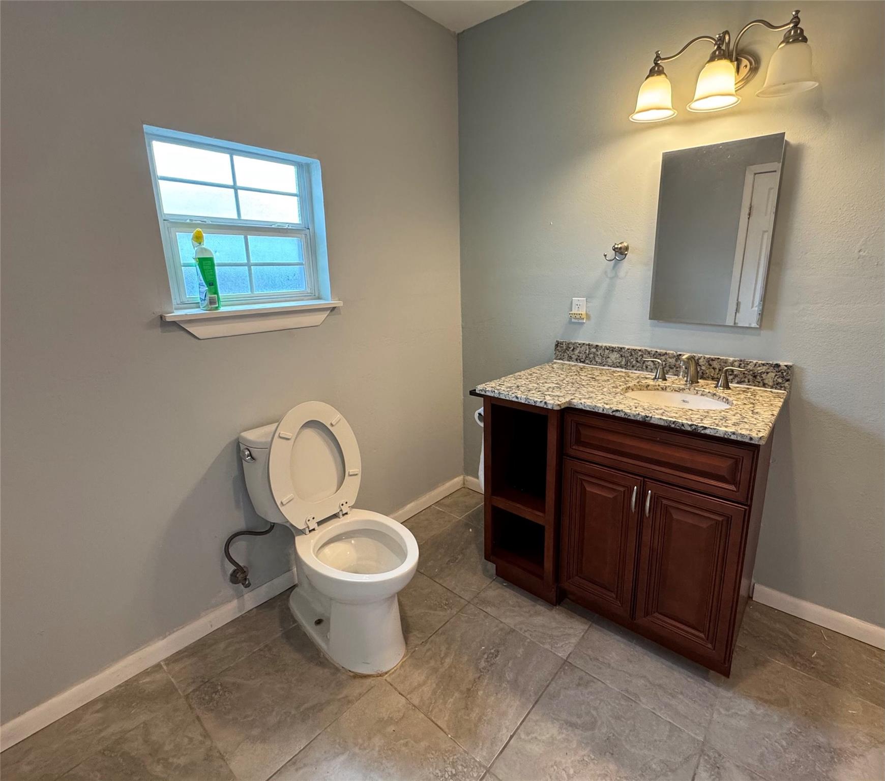 1402 Mardell St, San Antonio, TX 78201