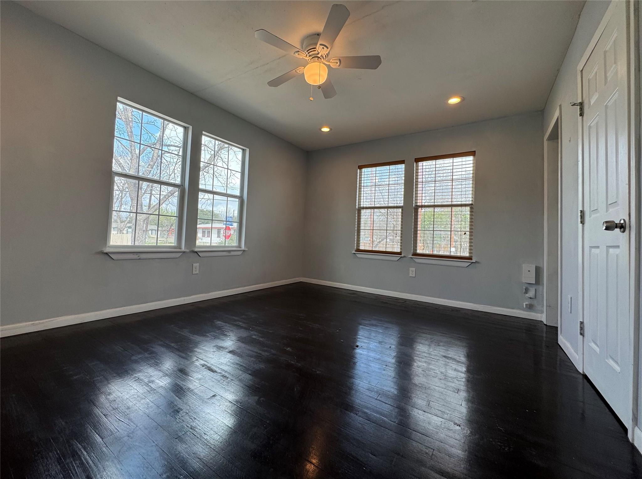 1402 Mardell St, San Antonio, TX 78201