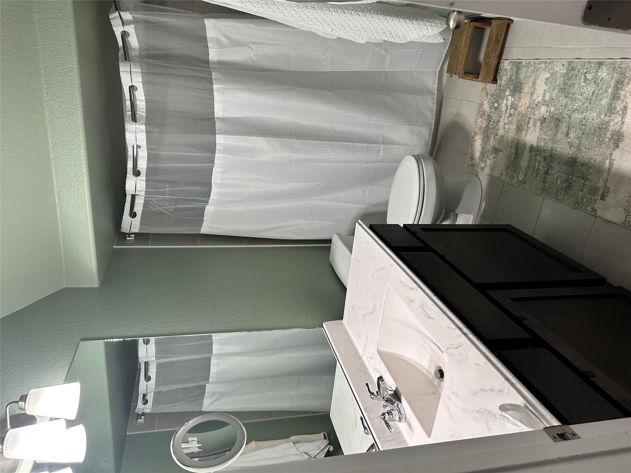 1269 Nevarez, Kyle, TX 78640