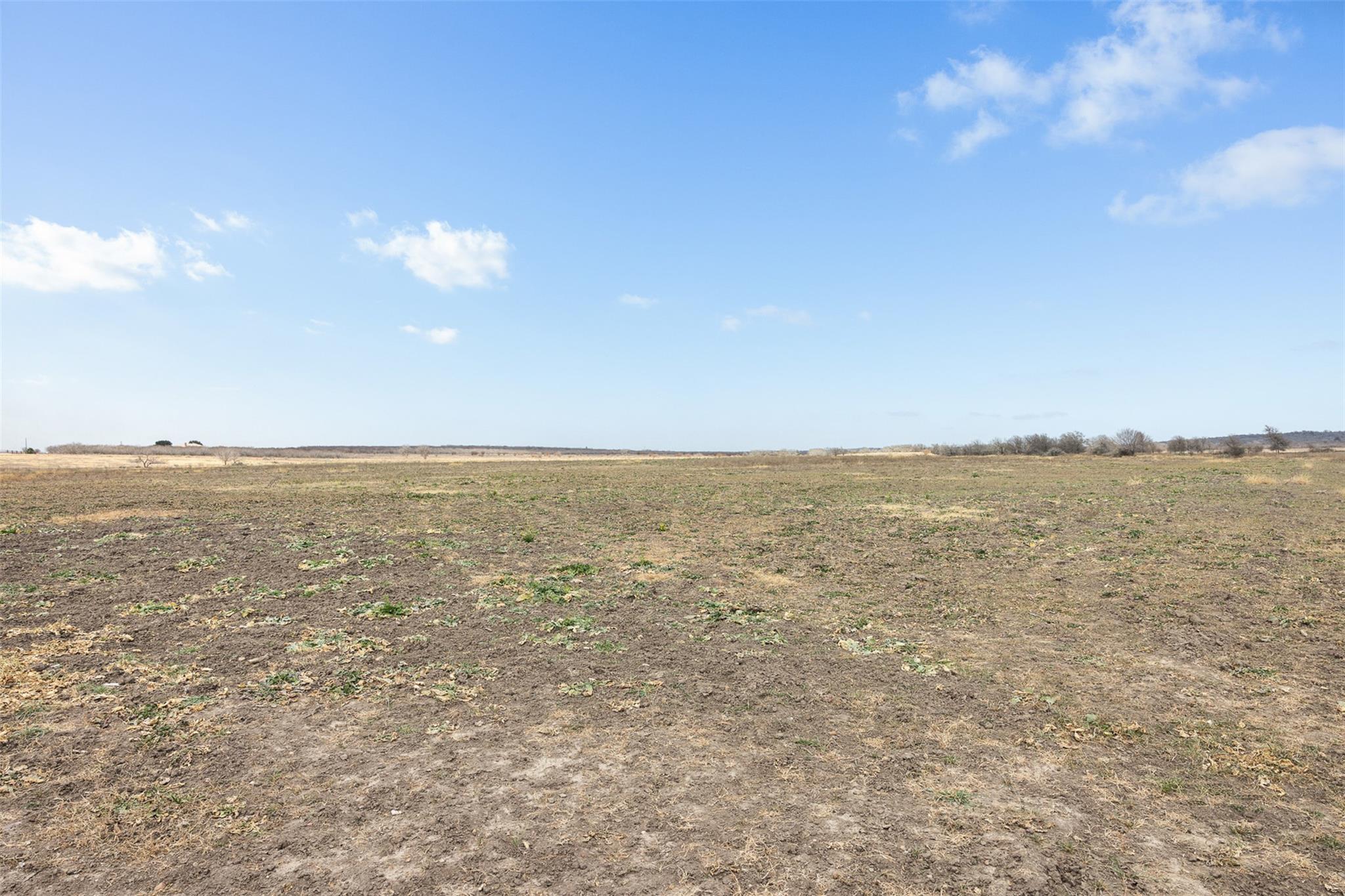 000 Political Rd, Lockhart, TX 78644