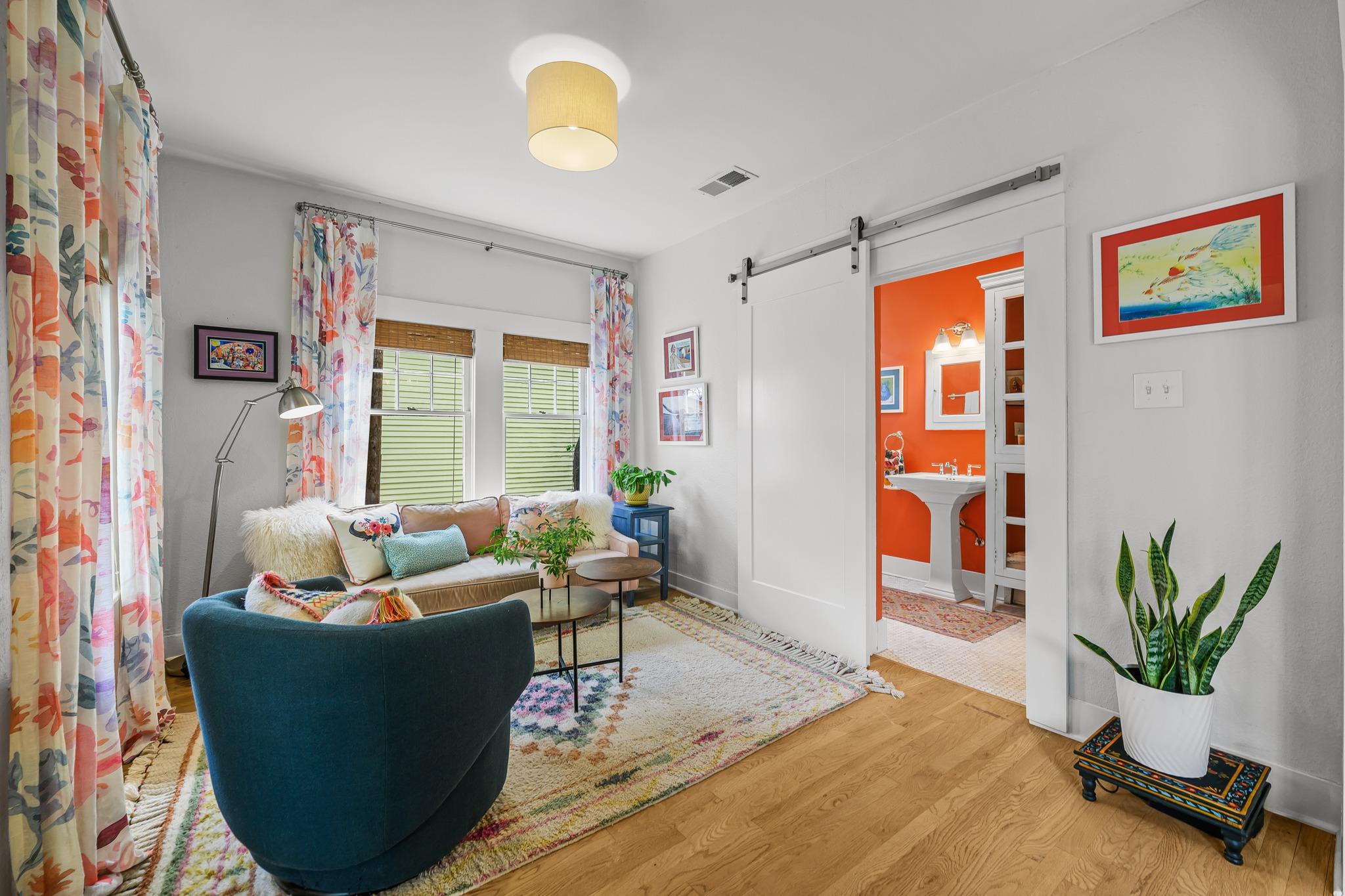 804 W Gibson St, Austin, TX 78704