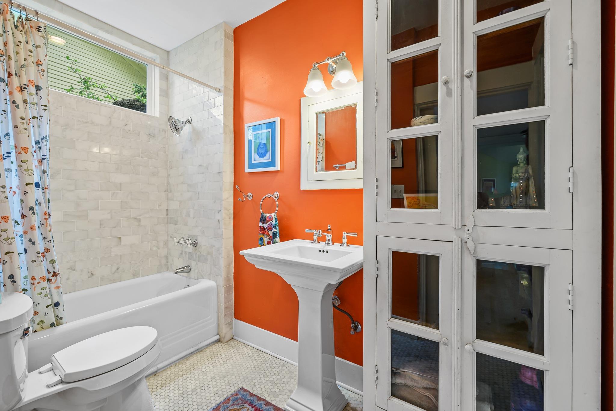 804 W Gibson St, Austin, TX 78704