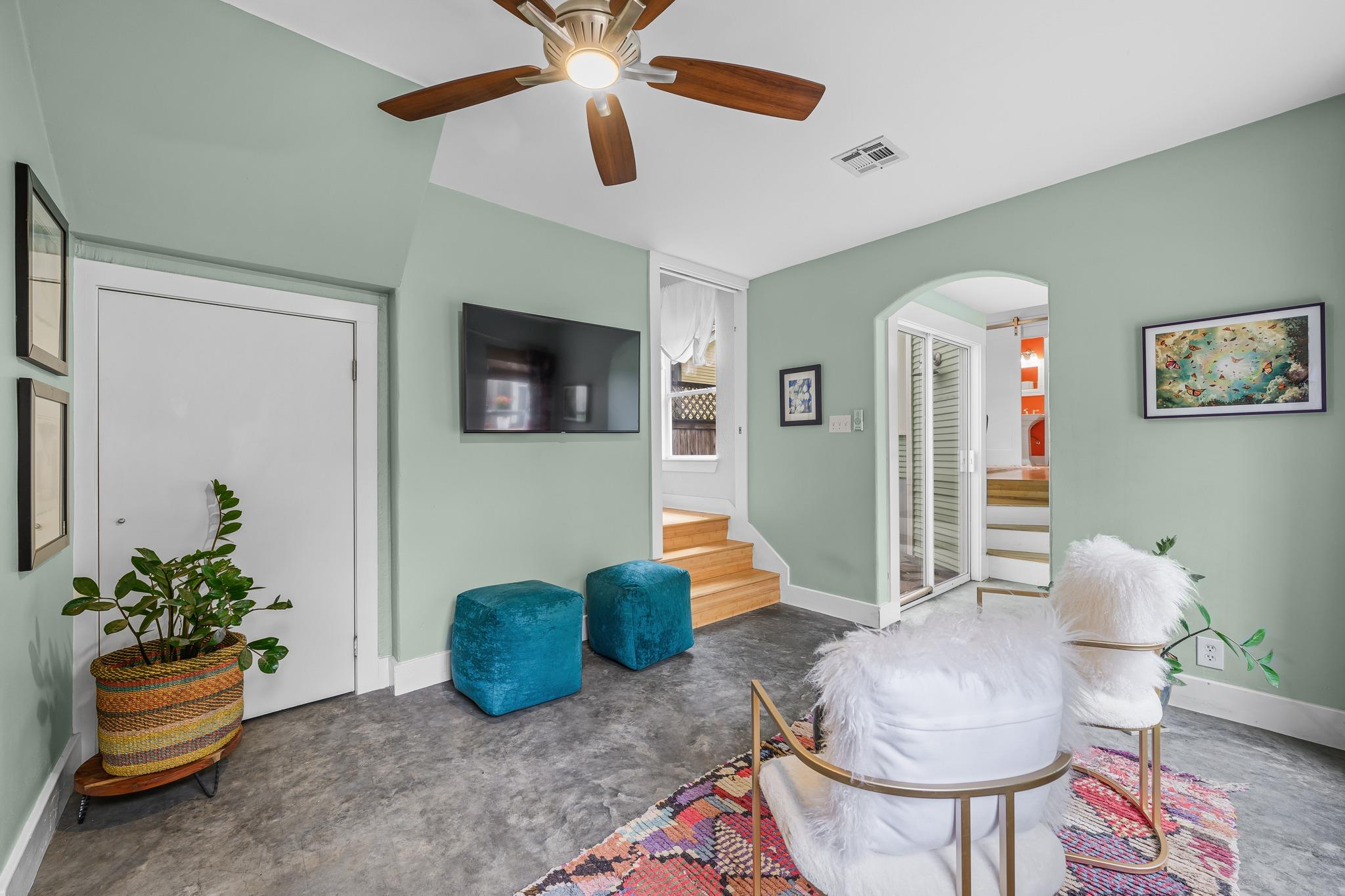 804 W Gibson St, Austin, TX 78704