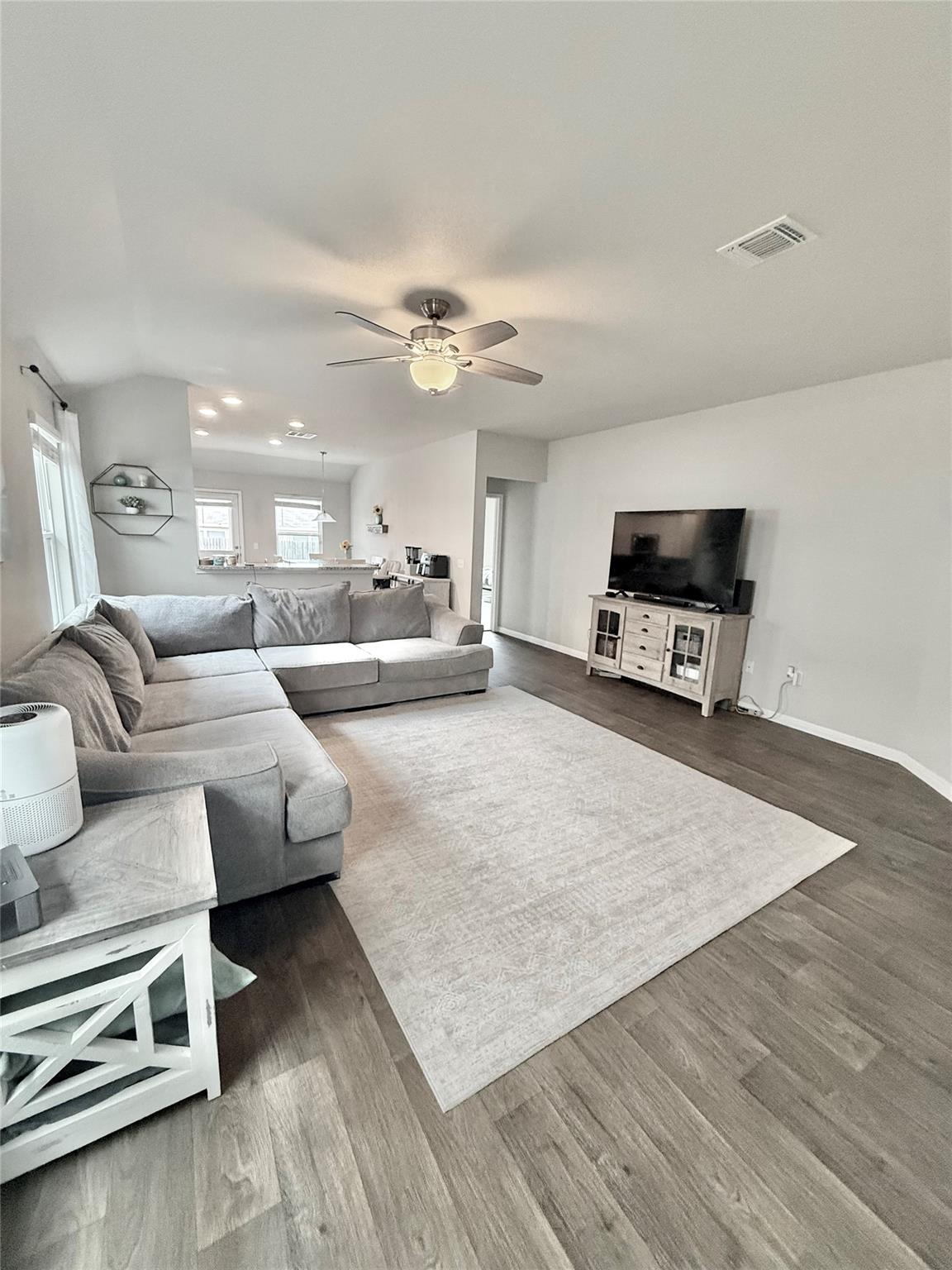 217 Yoakum St, Leander, TX 78641