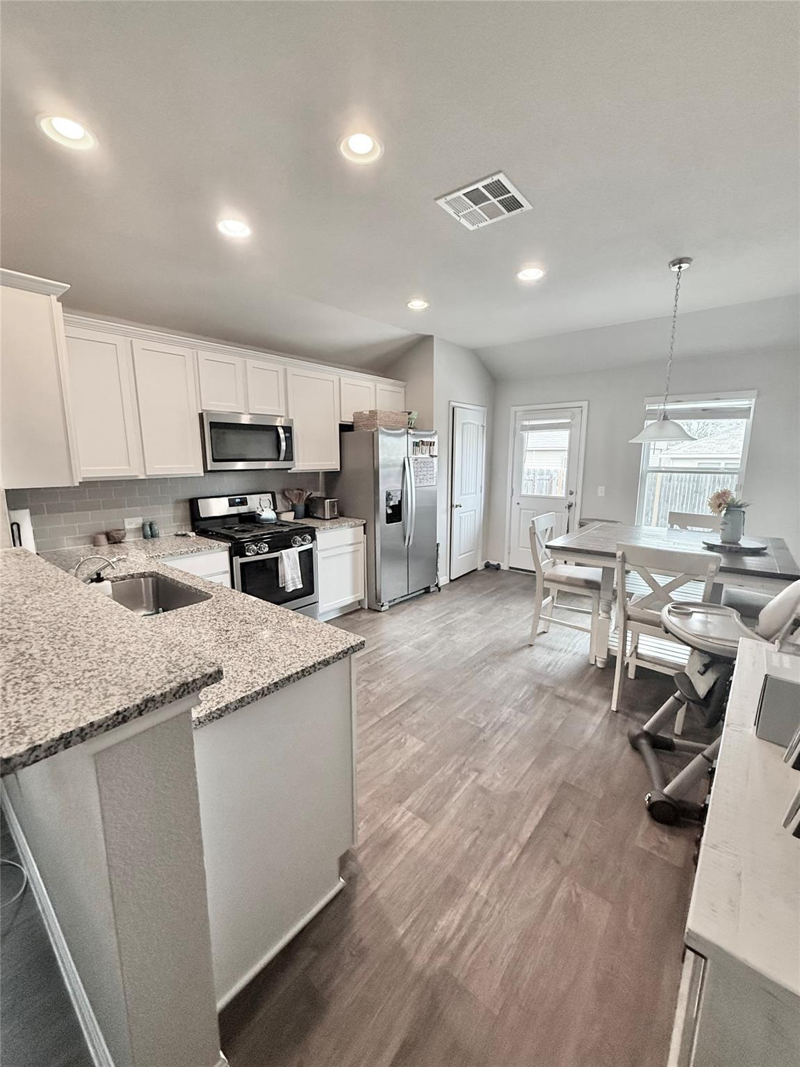 217 Yoakum St, Leander, TX 78641