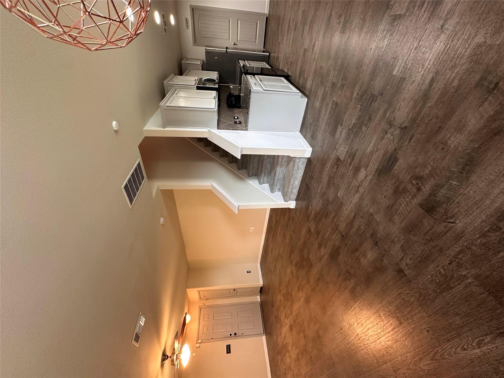 207 Liard River Rd, Hutto, TX 78634