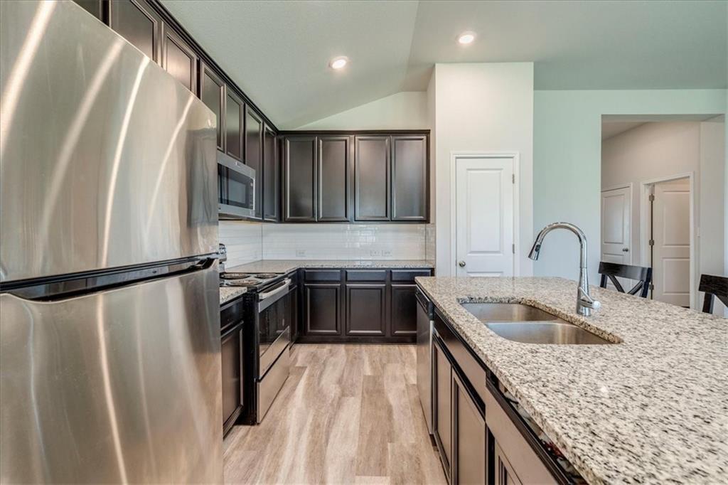 117 Balsam St, Hutto, TX 78634