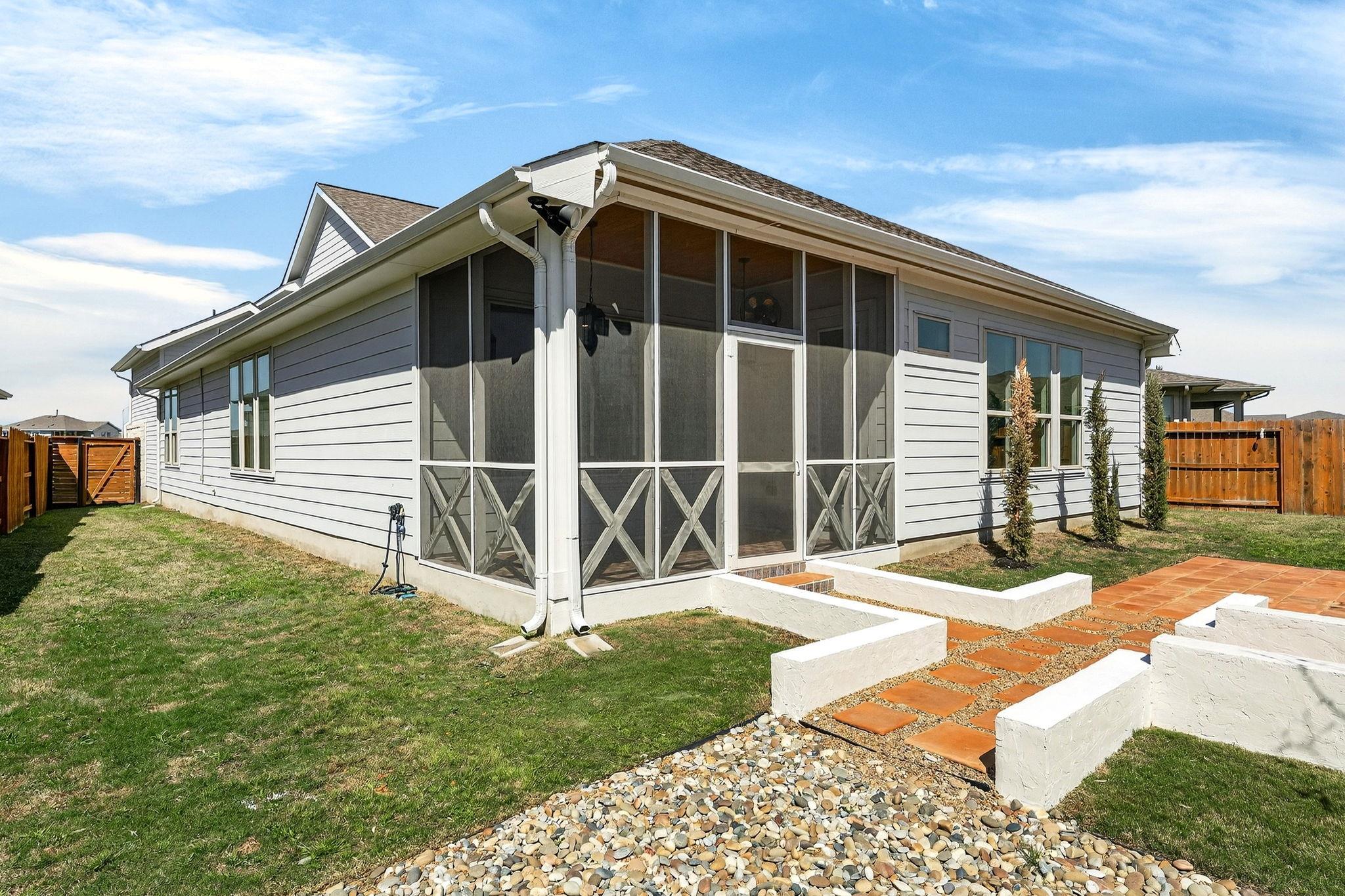 8207 Chrysler Bnd, Austin, TX 78744