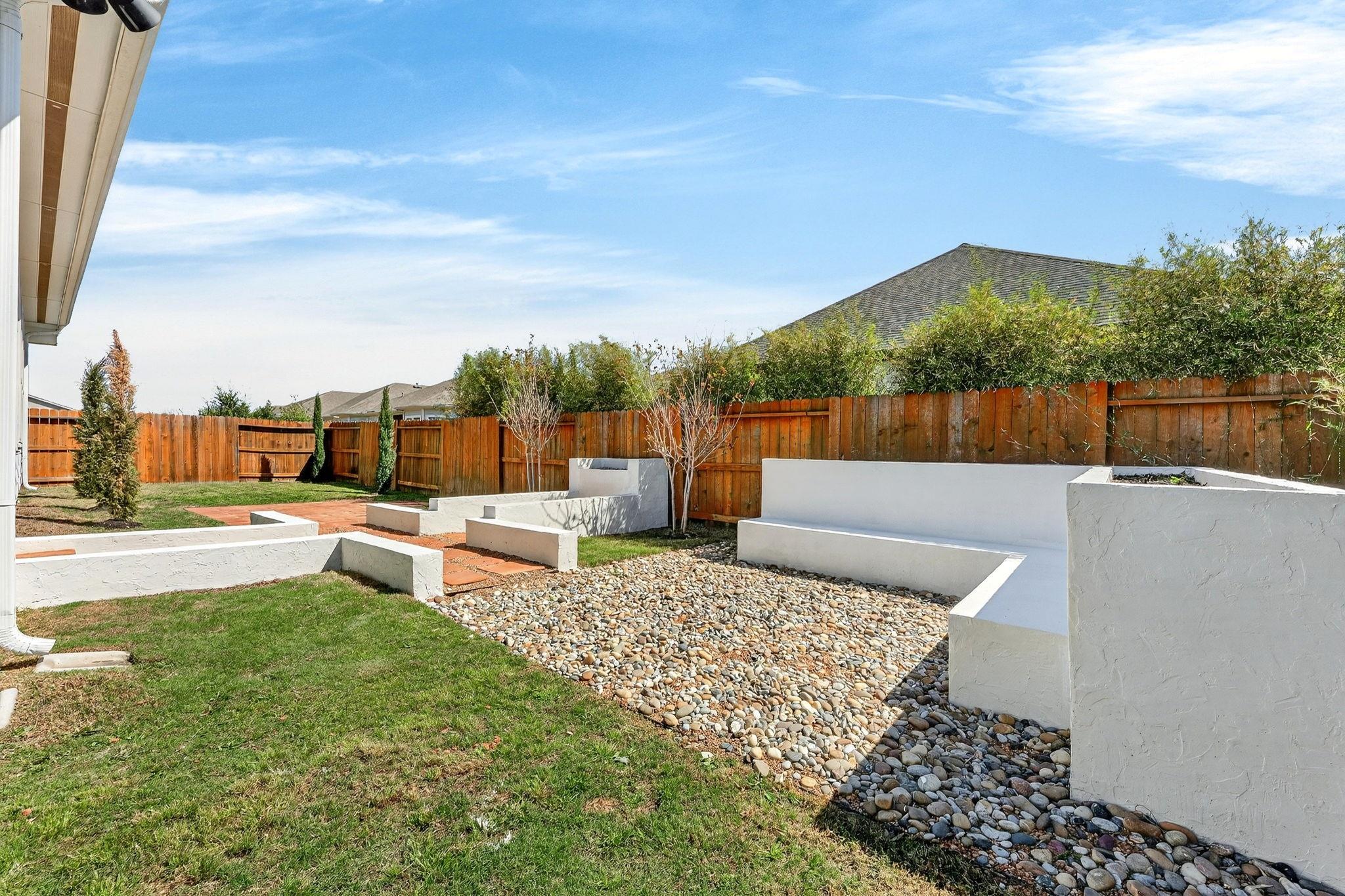 8207 Chrysler Bnd, Austin, TX 78744