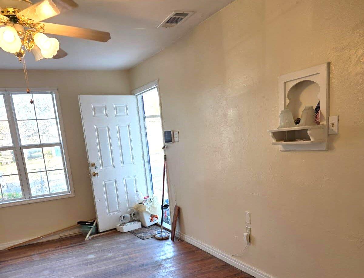 714 Mickan St, Copperas Cove, TX 76522