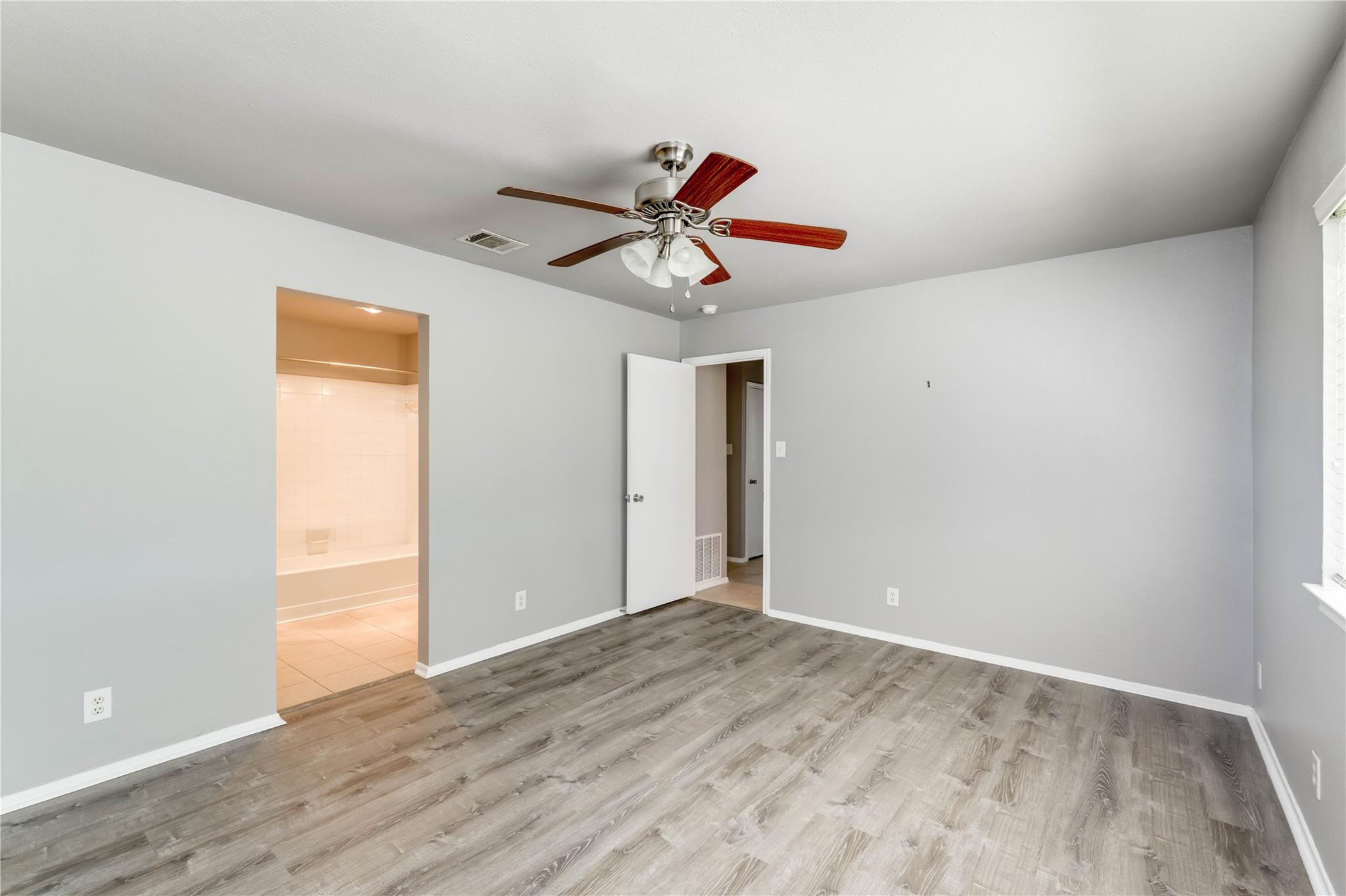 816 Russet Valley Dr, Cedar Park, TX 78613