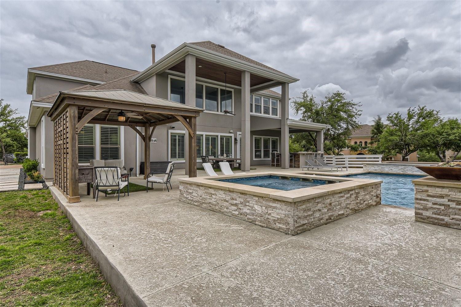 517 Summer Alcove Way, Austin, TX 78732