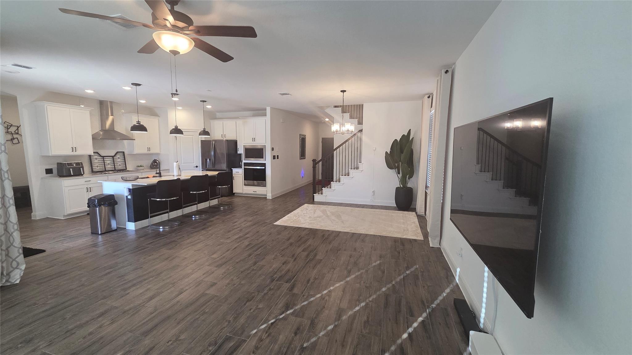 125 Raleigh Dr, Georgetown, TX 78633