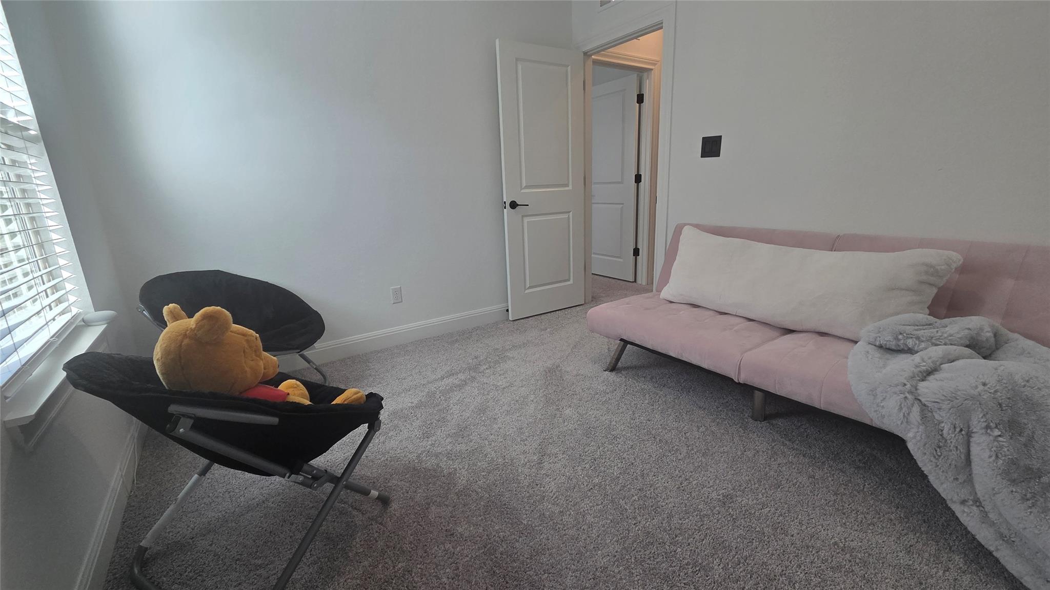 125 Raleigh Dr, Georgetown, TX 78633