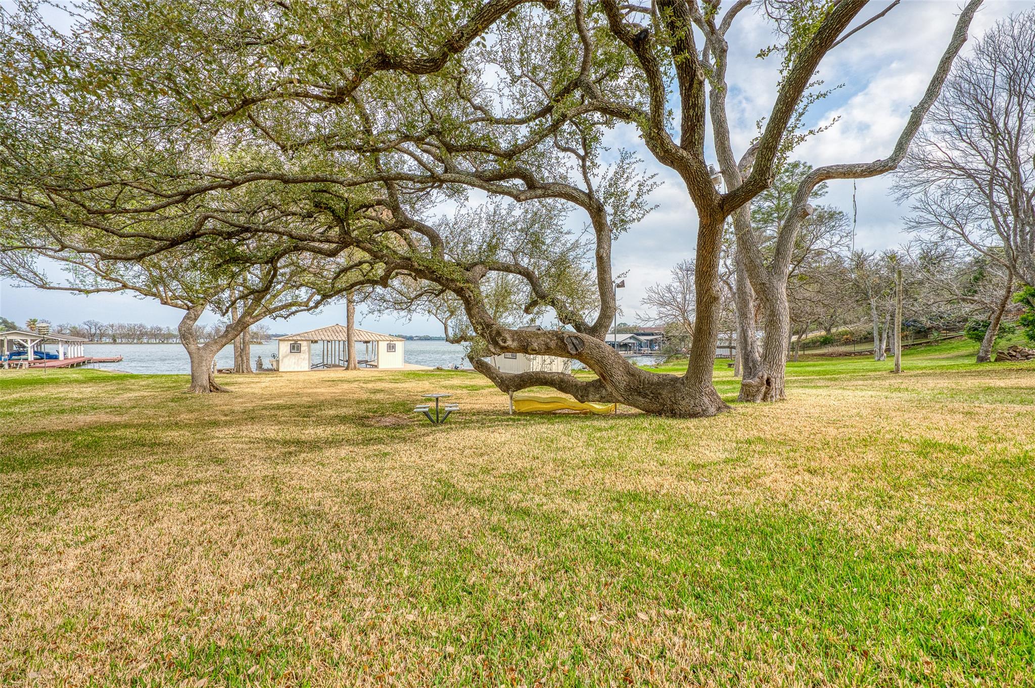 103 Sandy Mountain Dr, Sunrise Beach, TX 78643