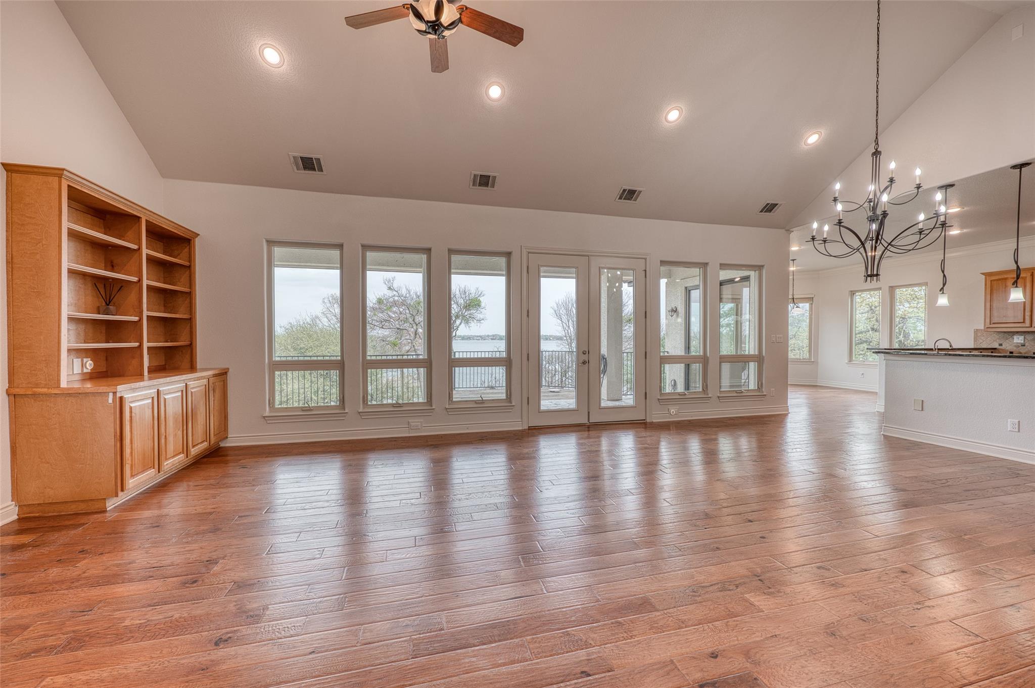 103 Sandy Mountain Dr, Sunrise Beach, TX 78643