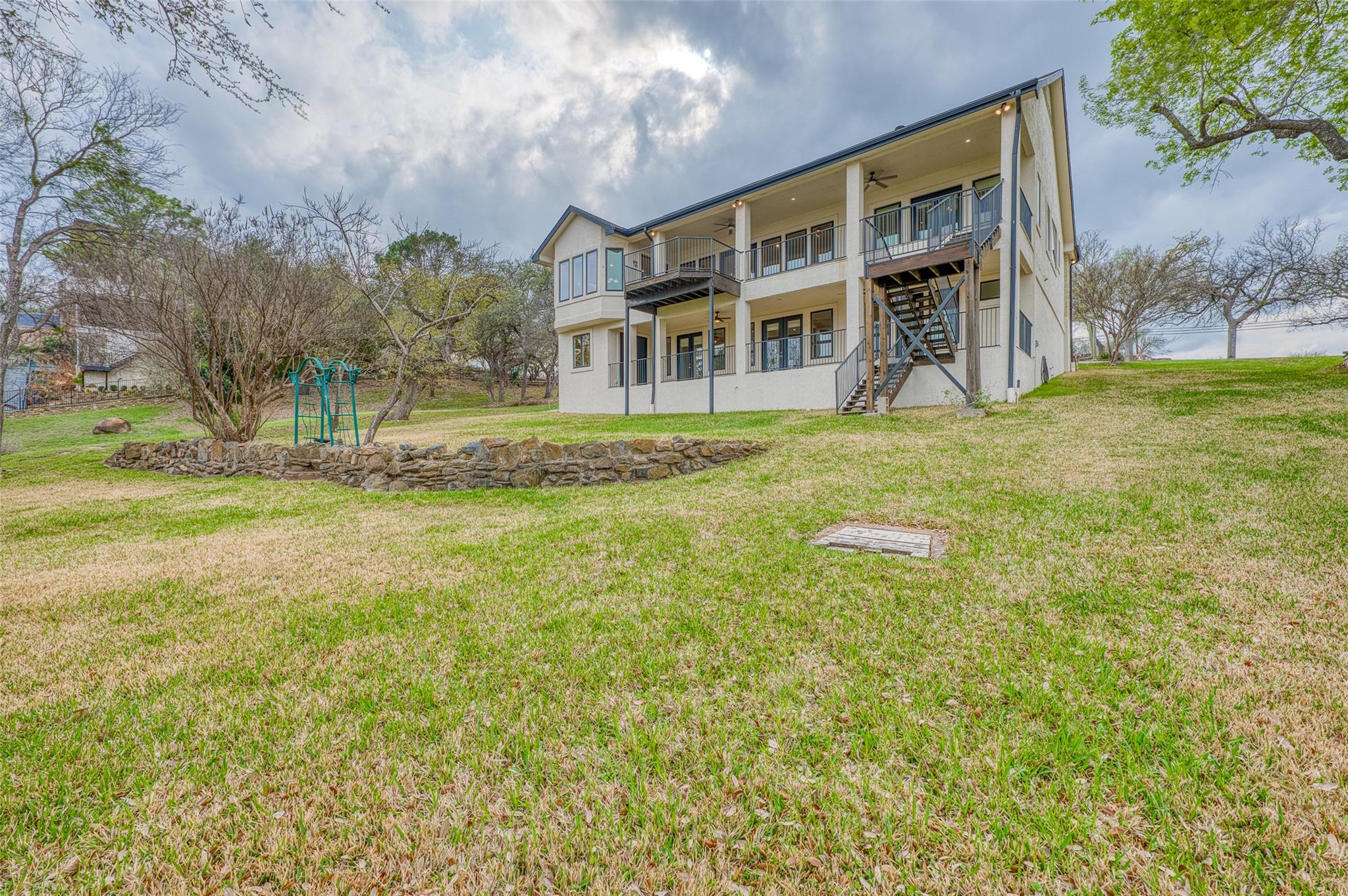 103 Sandy Mountain Dr, Sunrise Beach, TX 78643