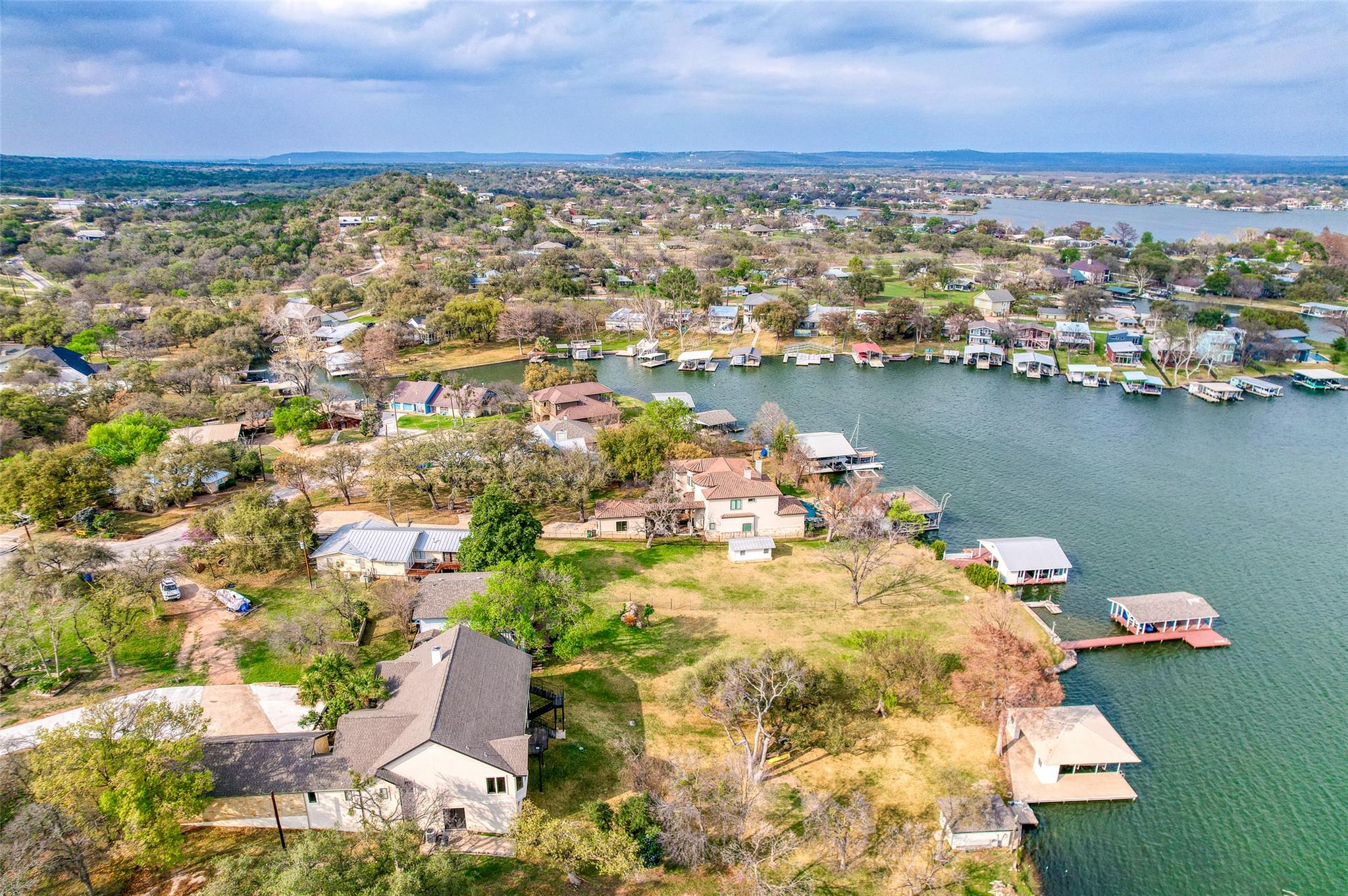 103 Sandy Mountain Dr, Sunrise Beach, TX 78643