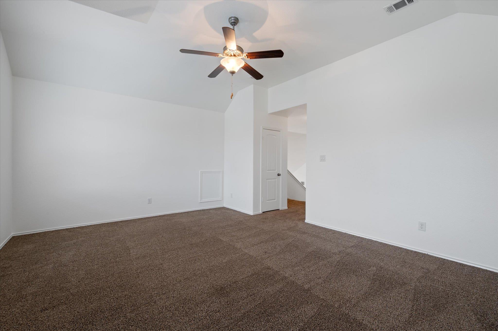 125 Eagle Owl Loop, Leander, TX 78641