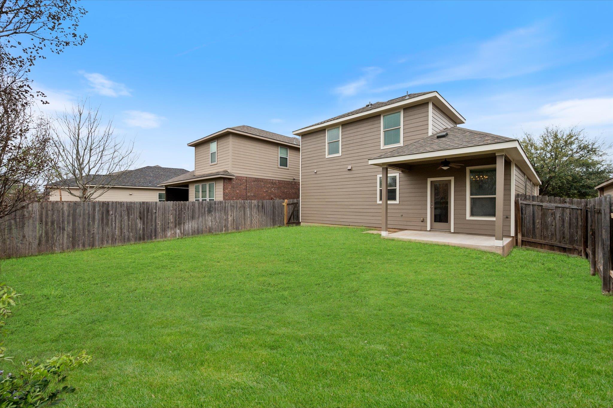 125 Eagle Owl Loop, Leander, TX 78641