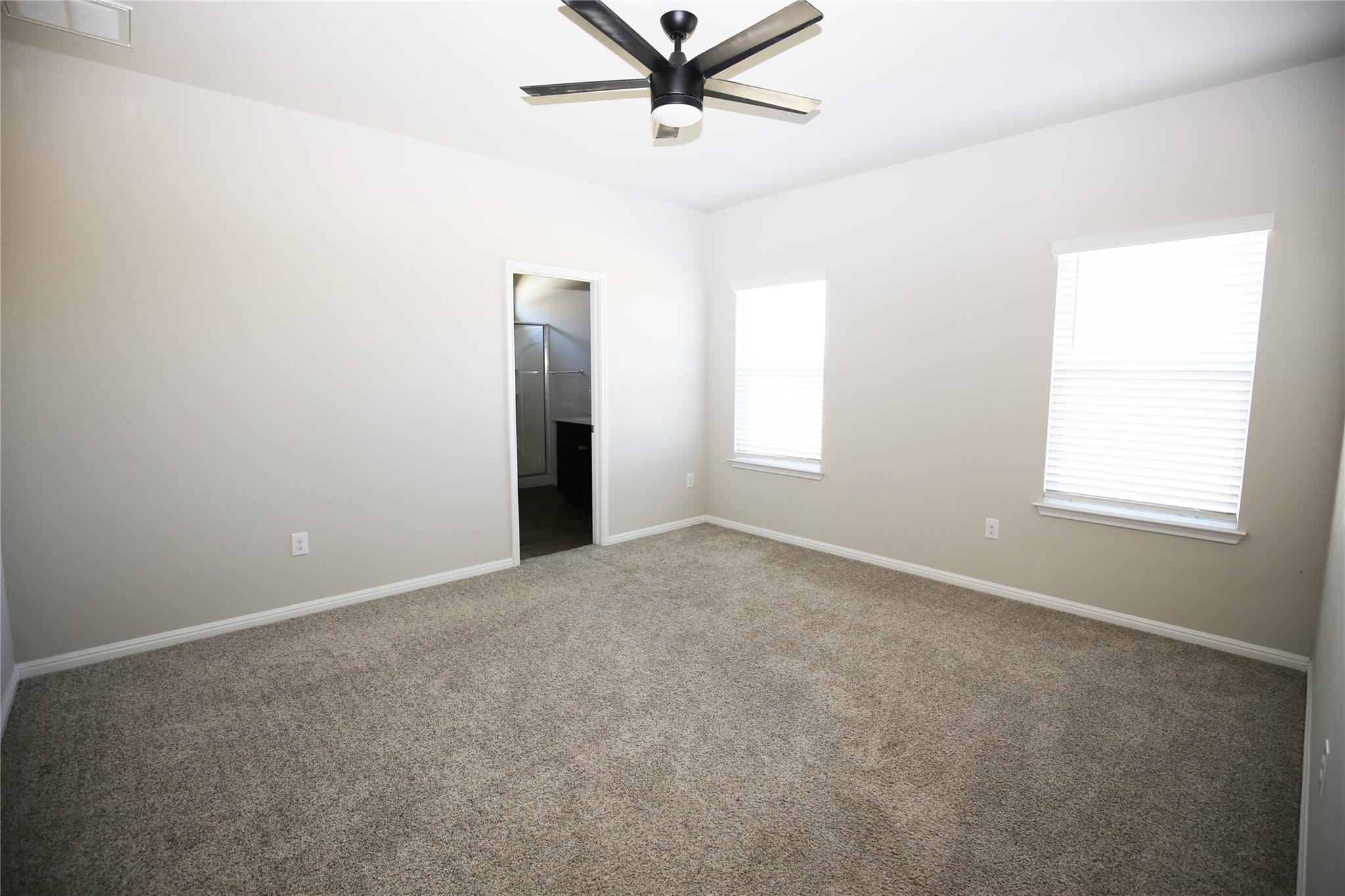 325 Old Glory Trl, Liberty Hill, TX 78642