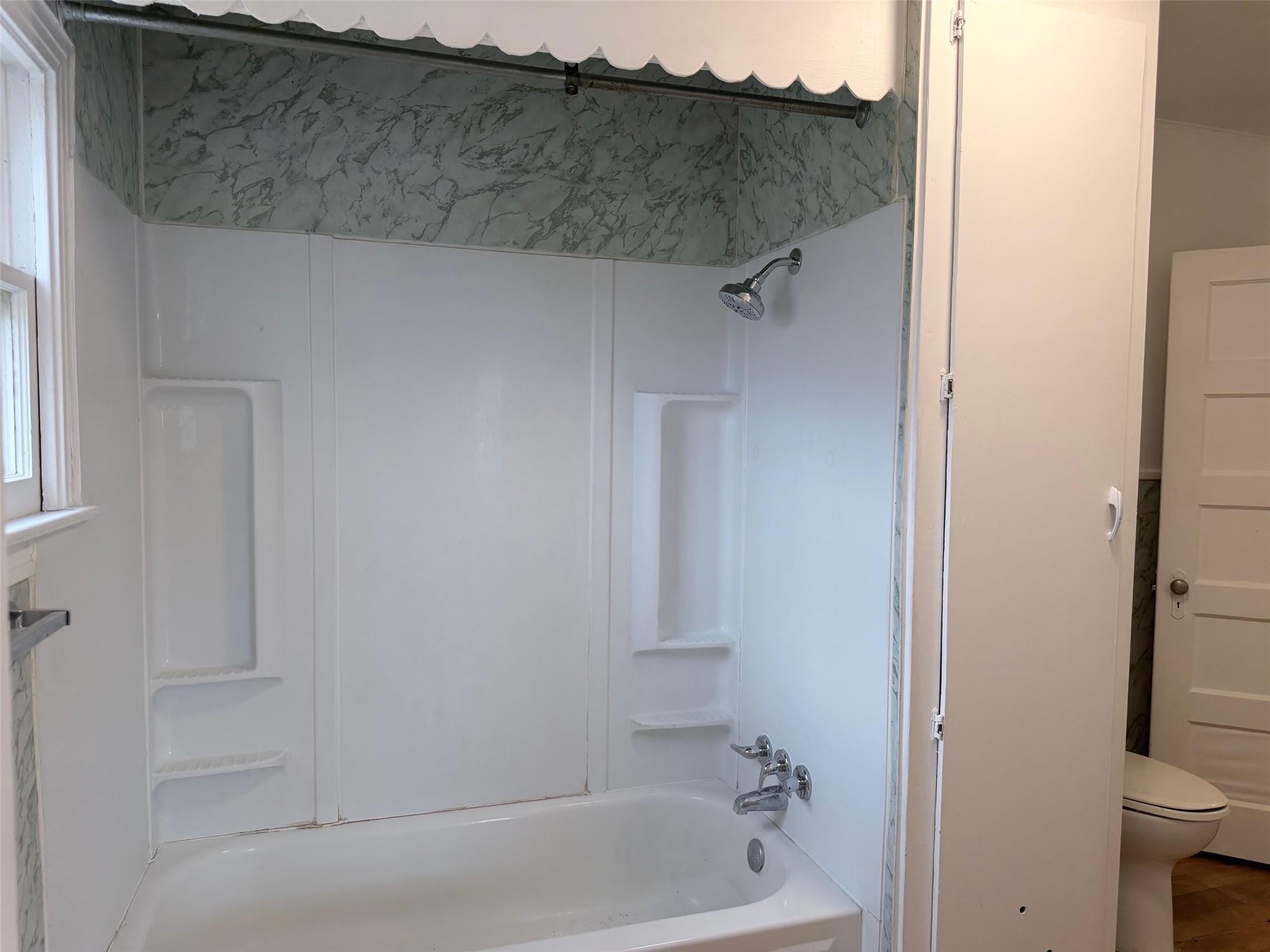 1604 Main St, Bastrop, TX 78602