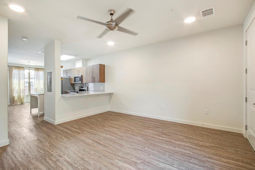 7805 Cooper Ln # 602, Austin, TX 78745