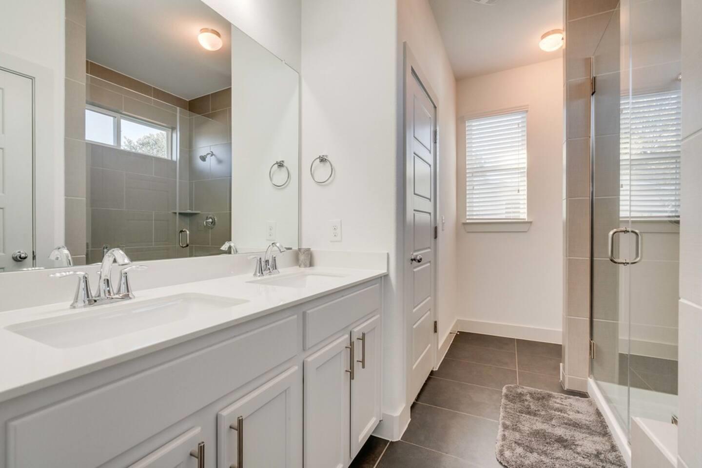 7100 Kane St, Austin, TX 78741
