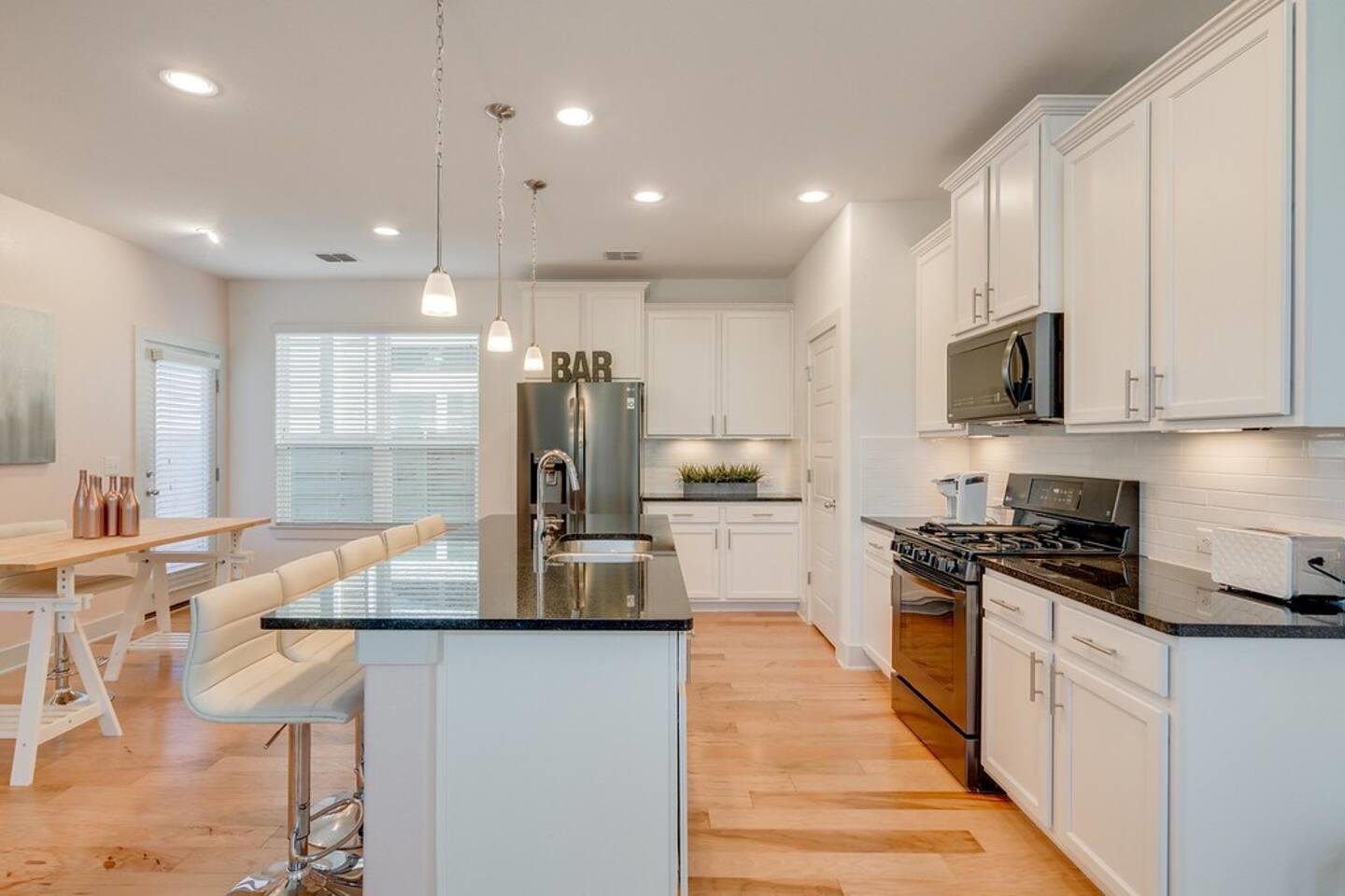 7100 Kane St, Austin, TX 78741