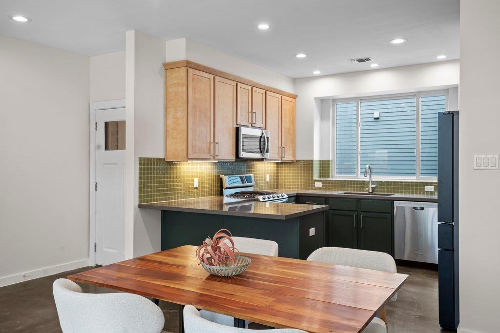 3505 Villa Ct # 12, Austin, TX 78704