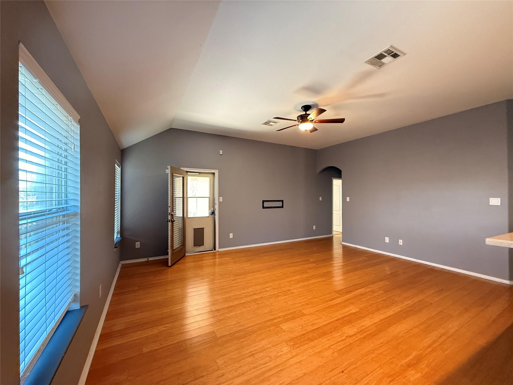 2701 Pedernales Falls Dr, Pflugerville, TX 78660