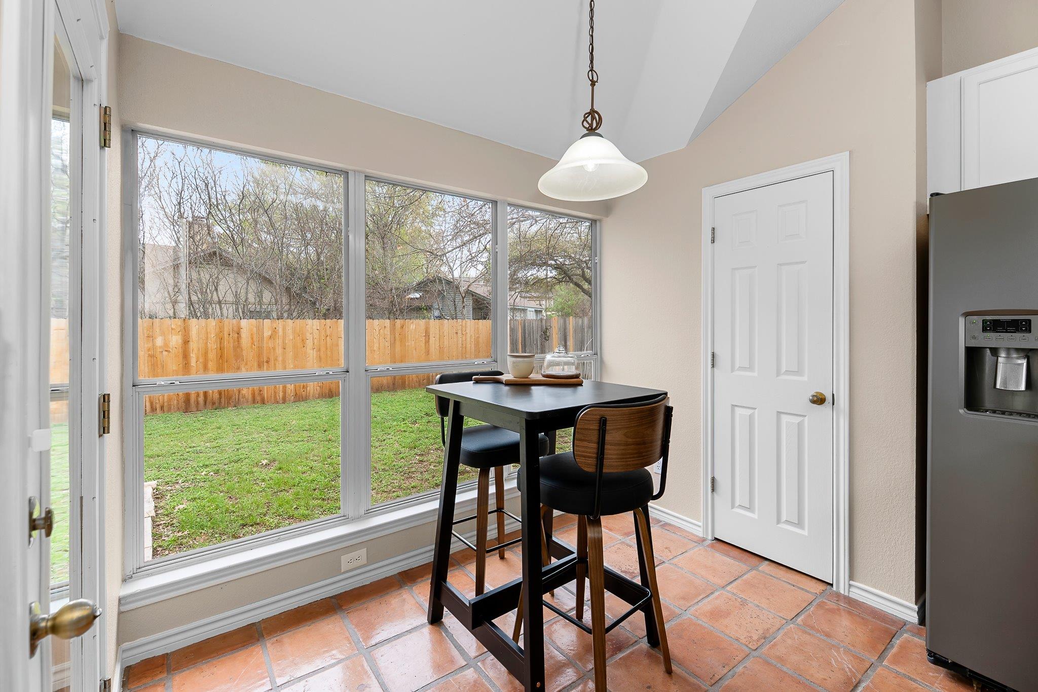 500 Maple Run Dr, Round Rock, TX 78664