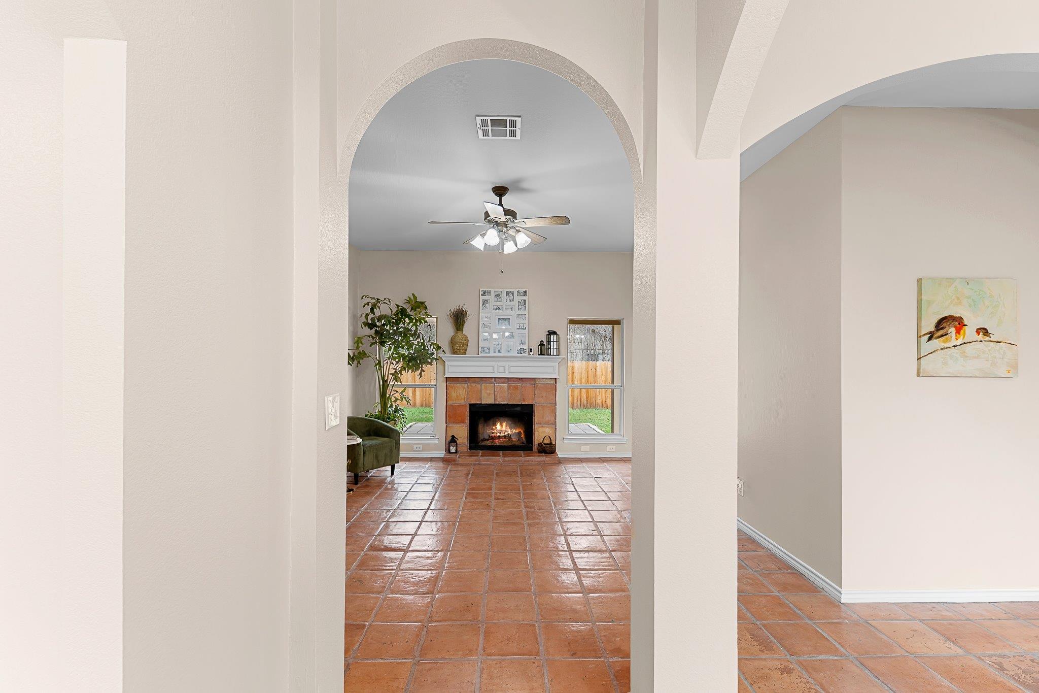 500 Maple Run Dr, Round Rock, TX 78664