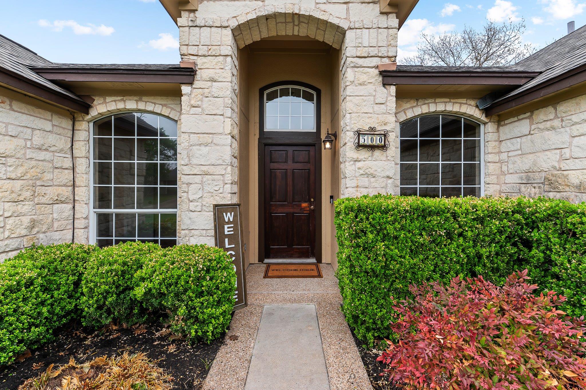500 Maple Run Dr, Round Rock, TX 78664